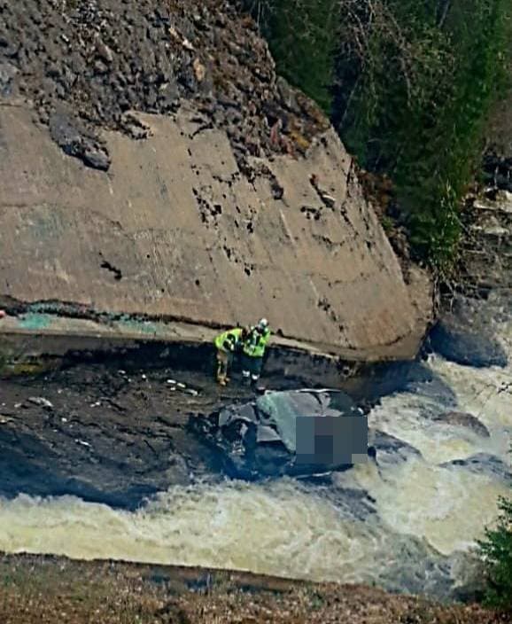 Kjørte utfor stup – henla saken mot sjåføren